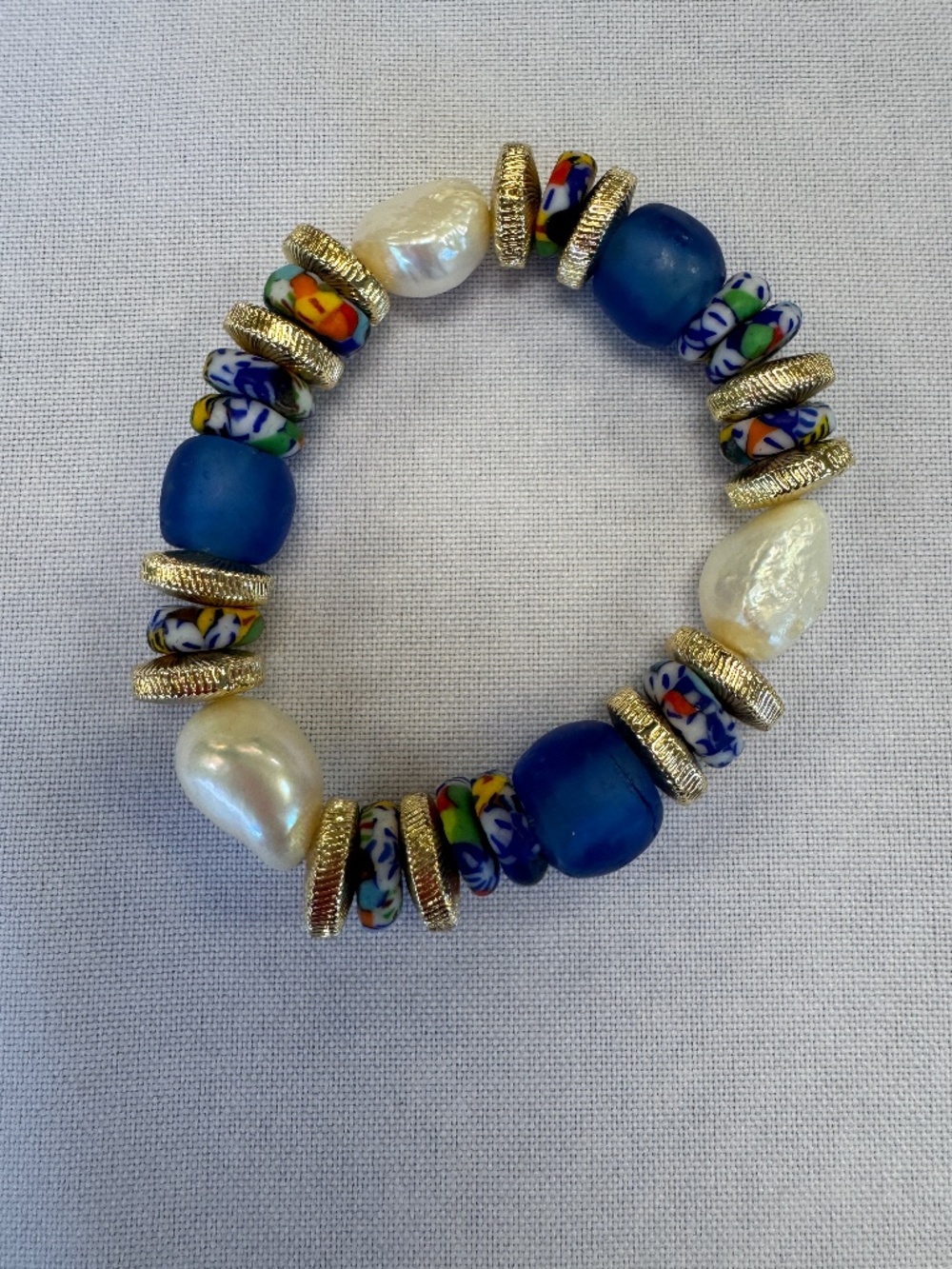 Akola Gwen Beaded Stretch Pearl Blue Glass Bracelet